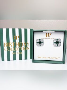 New Bomb Party The Olivia Studs Earrings ER16116